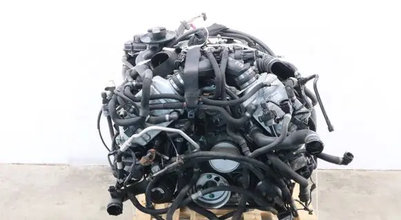 BMW X5 E70 Engine S63B44A 2296764 2296762
