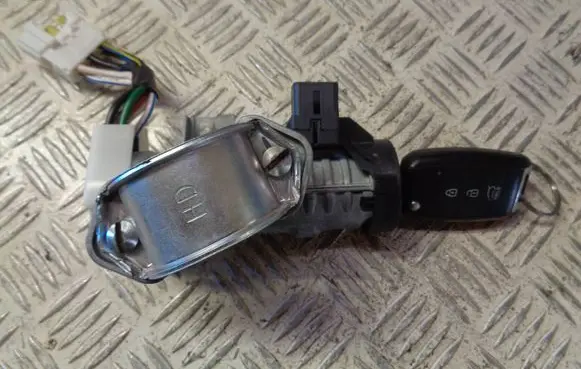 KIA Venga Ignition lock 819201P000