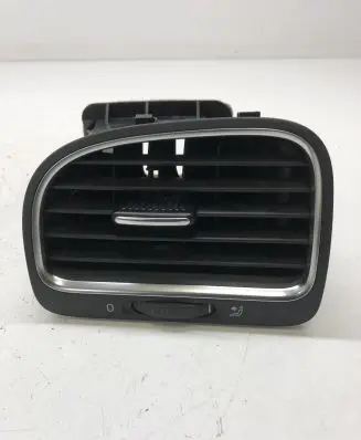 Volkswagen Golf VI Dashboard side air vent grill/cover trim 5K0819703J 5K0819709D
