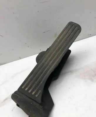 Volkswagen Golf V Accelerator throttle pedal 1K2721503M 6PV00874500