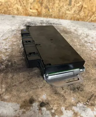 Mercedes-Benz E W211 ESP (stability system) control unit A0315451532 05045101