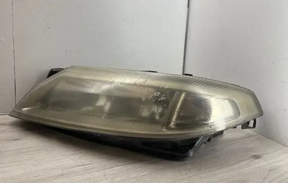 Renault Laguna II Headlight/headlamp 8200002465 89004693