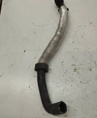Volkswagen Tiguan Engine coolant pipe/hose 5N0122157AG 124516R0