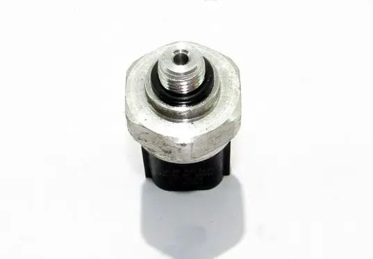 Hyundai ix20 Oil pressure sensor 42CP812