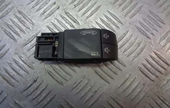 Renault Laguna II Multifunctional control switch/knob 7701049643