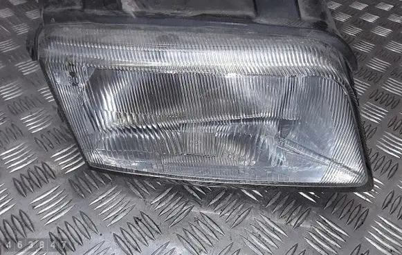 Audi A4 S4 B5 8D Headlight/headlamp 8D0941030