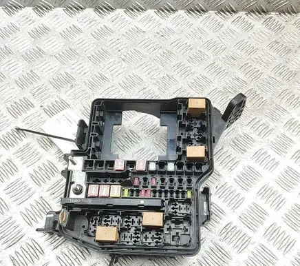 Hyundai Tucson IV NX4 Fuse module 919A5N9000 91202N7060