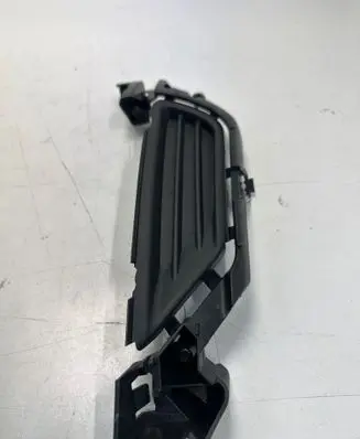 Volvo XC90 Front grill 31425512