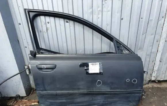 Audi A8 S8 D3 4E Front door
