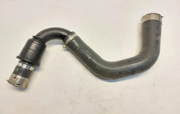 Ford Ranger IV Intercooler hose/pipe MB3G6C646LJLK01