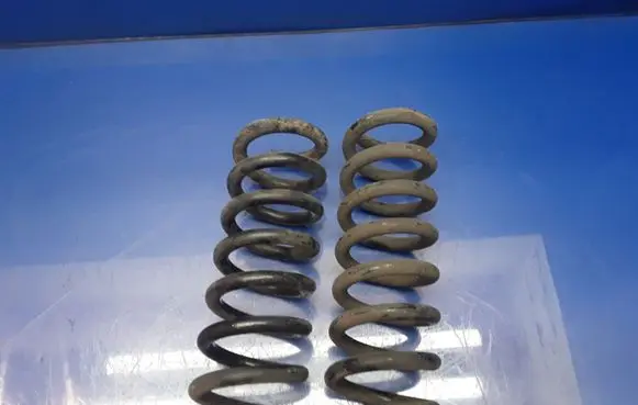 Mercedes-Benz C W204 Rear coil spring
