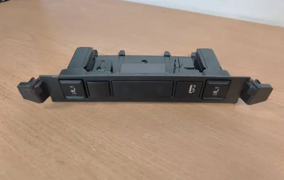 Toyota Yaris Cross Seat heating switch 554070D020