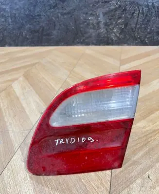 Mercedes-Benz E W211 Tailgate rear/tail lights A2118201464 RWLS211 379504