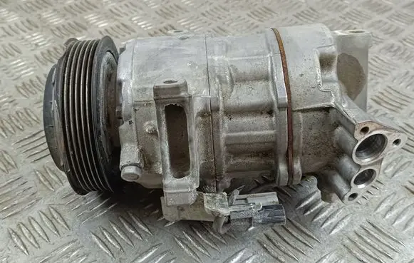 Mitsubishi Outlander IV Air conditioning (A/C) compressor (pump) 926006RA0A