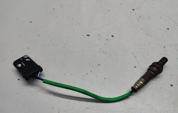 Dacia Sandero II Lambda probe sensor 8972240110 2340004210