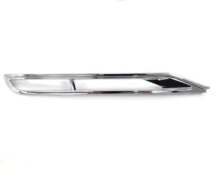 Volkswagen Phaeton Front bumper lip 3D0807243