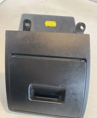 BMW 5 E60 E61 Front trunk storage compartment 7156963 51457156963