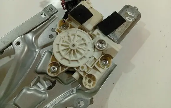 Opel Signum Front door window regulator motor 9178988