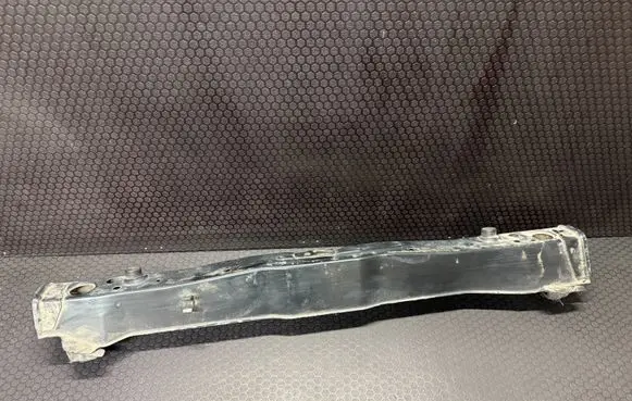 Top upper radiator support slam panel