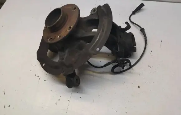 Renault Megane IV Front wheel hub 71947