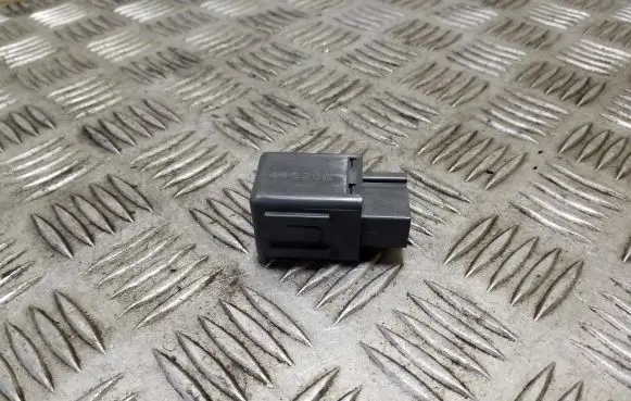 Nissan X-Trail T32 Other relay 24330C9900