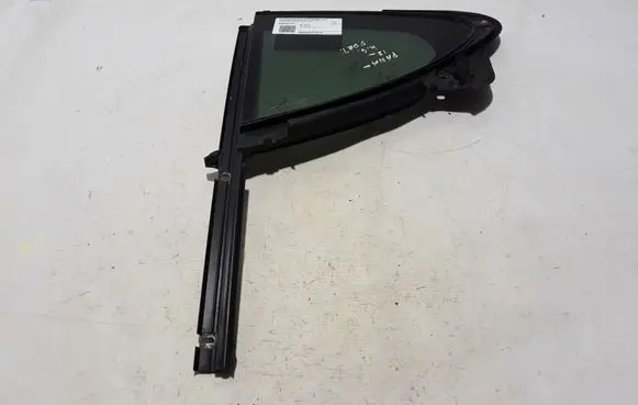 Porsche Panamera (970) Rear vent window glass 97054431115