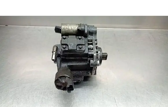 Volvo V50 Fuel injection high pressure pump 9662021580