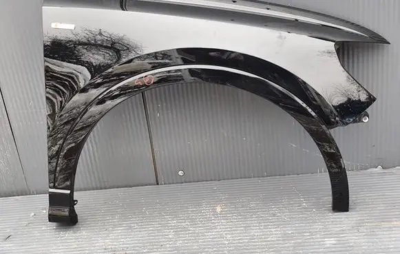 Audi Q3 F3 Fender AUDIQ383ABLOTNIK