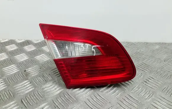 Skoda Superb B6 (3T) Tailgate rear/tail lights 3T5945093