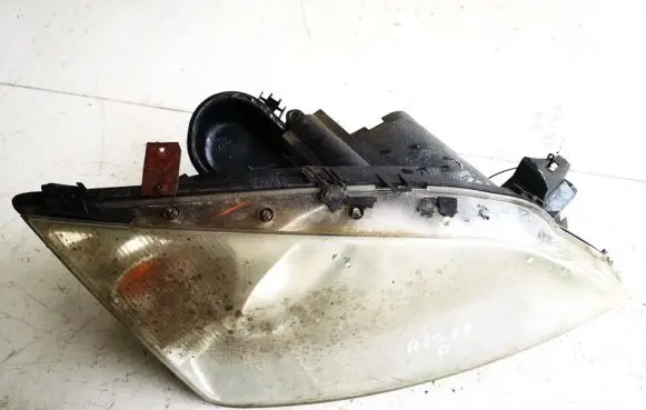 Ford Mondeo Mk III Headlight/headlamp 1s7113005aj 1s71-13005-aj