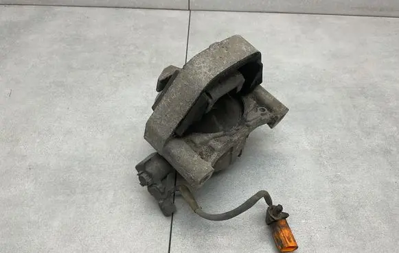 Audi A7 S7 4G Engine mount bracket