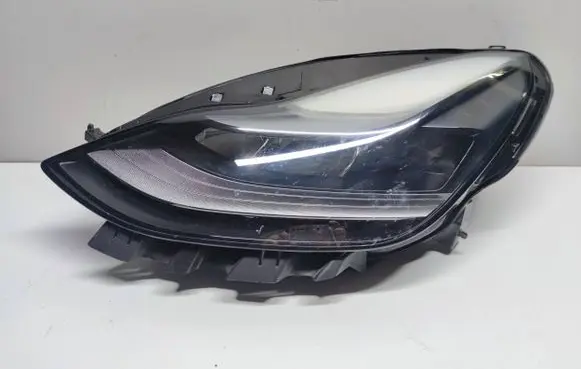 Tesla Model 3 Headlight/headlamp 151495200D 01531911