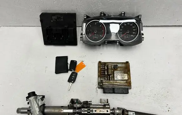 Volkswagen Crafter Engine control unit/module 04L907445P 5Q0937084DG 7C0920741C