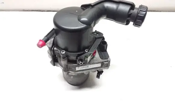 Peugeot 508 Power steering pump 9806445080