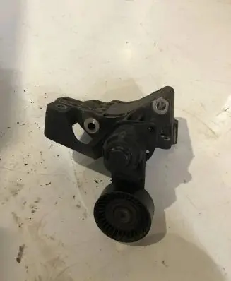 BMW X5 E70 A/C compressor mount bracket 59280110 779986