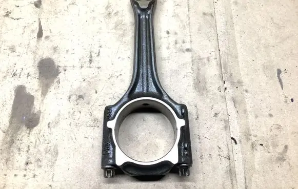 Skoda Octavia Mk2 (1Z) Connecting rod/conrod 06BH