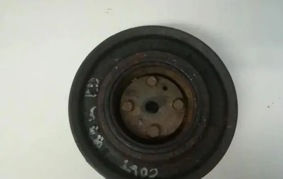 Mitsubishi Colt Crankshaft pulley