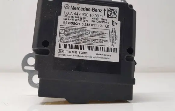 Mercedes-Benz Vito Viano W447 Airbag control unit/module A4479001000 A4479010300 A4479020300