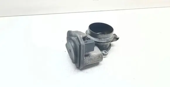 BMW X3 E83 Throttle valve 7804384 B63070180