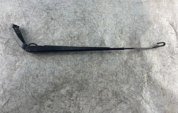 Toyota Corolla E120 E130 Front wiper blade arm 2g6514nwb