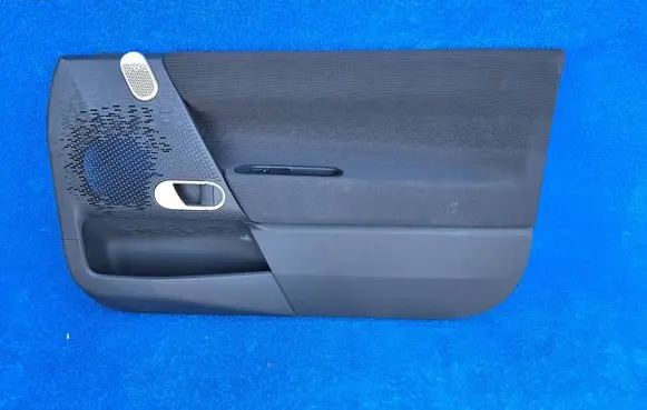 Mini Electric (Cooper SE) Front door card panel trim 