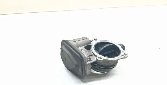 BMW 5 E60 E61 Throttle valve 7804373