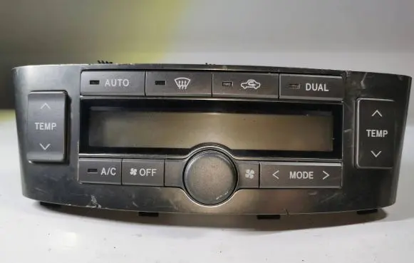 Toyota Avensis T250 Climate control unit 5590005140 MB14657000773 5590205050G