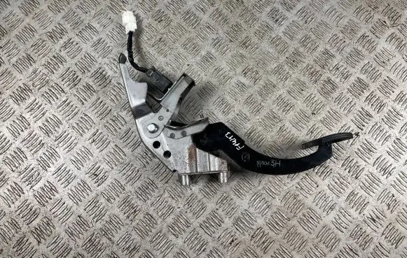 Subaru Forester SJ Accelerator throttle pedal