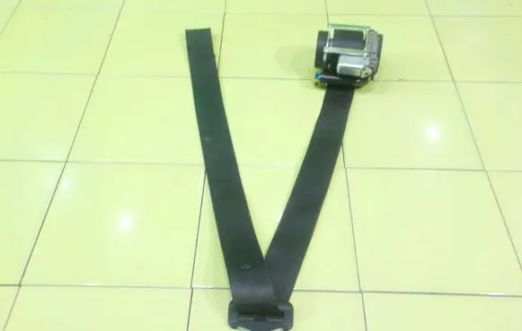 Peugeot 308 Front seatbelt PRZOD BEZPIECZENSTWA