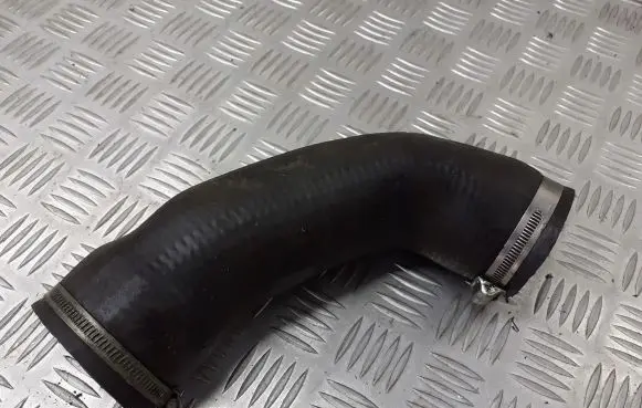 Volvo S40 Turbo air intake inlet pipe/hose BRAK