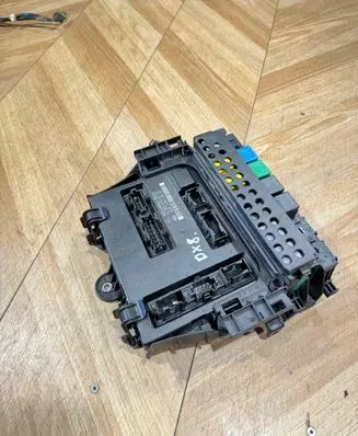Mercedes-Benz B W245 Comfort/convenience module A1695454332 5DK00872816