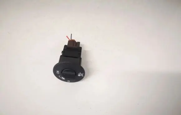 Renault Twingo II Passenger airbag on/off switch 681995427r