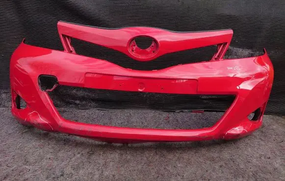 Toyota Yaris Front bumper 521190D410