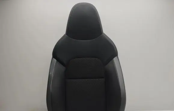 Nissan Juke II F16 Front passenger seat 